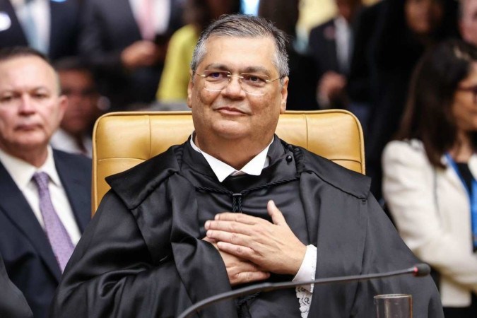 8 a 0: Ministro Flávio Dino vota em favor de Iracema Vale; reeleição está dentro da legalidade.