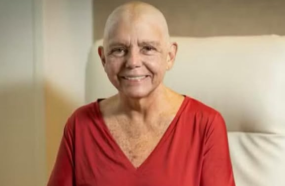 Não tenho medo da morte”, diz ex-governadora Roseana Sarney, que enfrenta um câncer de mama agressivo aos 72 anos.