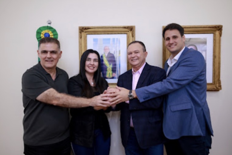 Presidente Vargas: Fabiana Mendes é recebida pelo governador no Palácio dos Leões